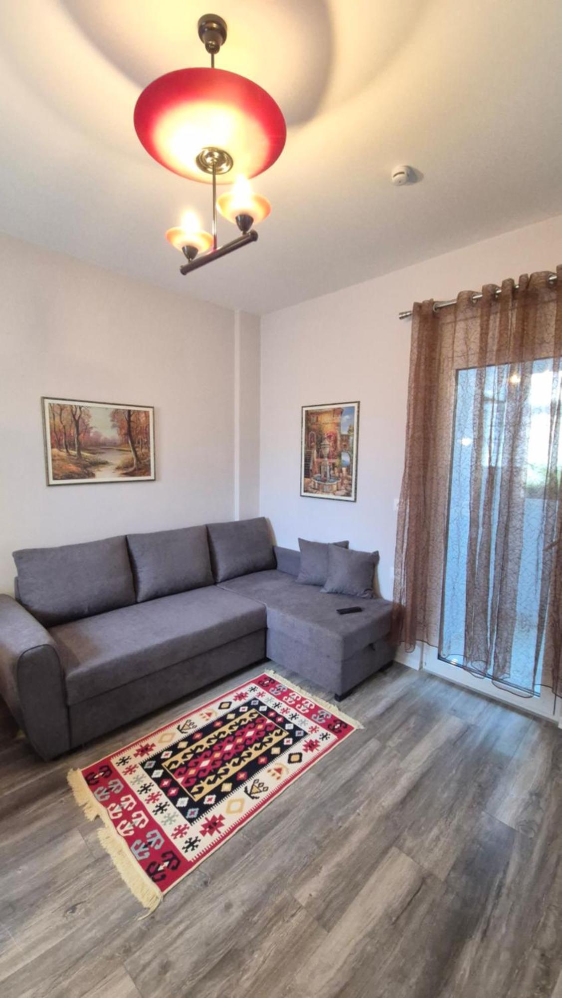Travelers' Korca Home Экстерьер фото